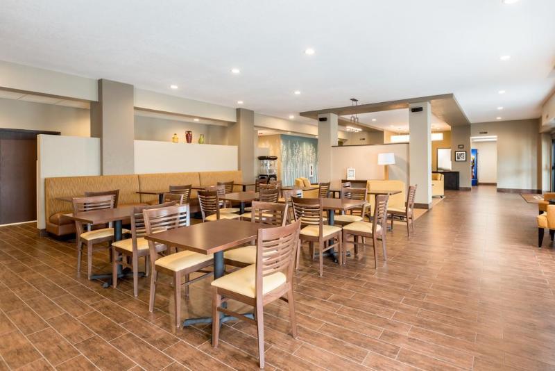Sleep Inn & Suites Ankeny - Des Moines Zewnętrze zdjęcie